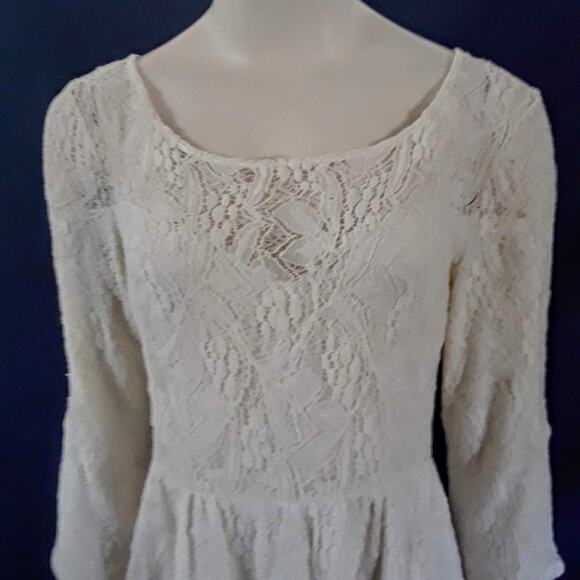FREE PEOPLE Cream Lace Dress Stretchy Lined SZ S Babydoll Sweetheart Long Sleeve - Picture 4 of 9